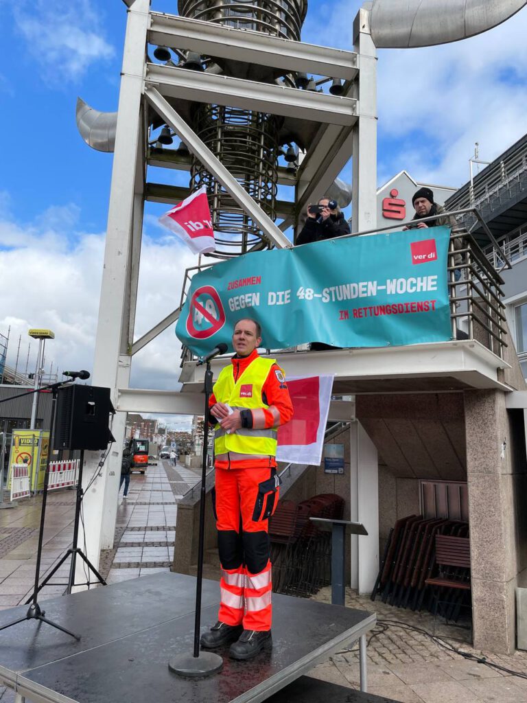 Timo Niebuhr, Landkreis Aurich Rettungsdienst gGmbh - 